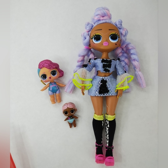 LOL Surprise! OMG Dance Miss Royale Fashion Doll and Extra Little Dolls - Picture 1 of 6